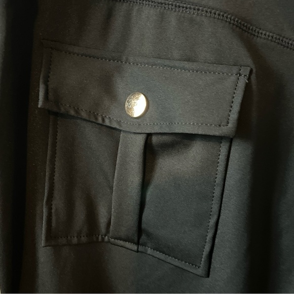 Women's PullOn Black Cargo Pants Gold Snap Buttons Front and Back Pockets  Large - Picture 5 of 8